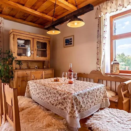 Сasa de vacaciones Balaton View From Almadi With Terrace & Garden - Happy