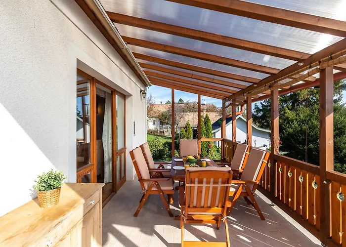 Balaton View From Almadi - Happy Apartment Balatonalmadi
